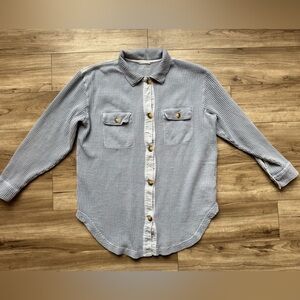 Vineyard Vines Waffle Knit Button Down Shirt Women’s Sz Small Lt Blue Cotton